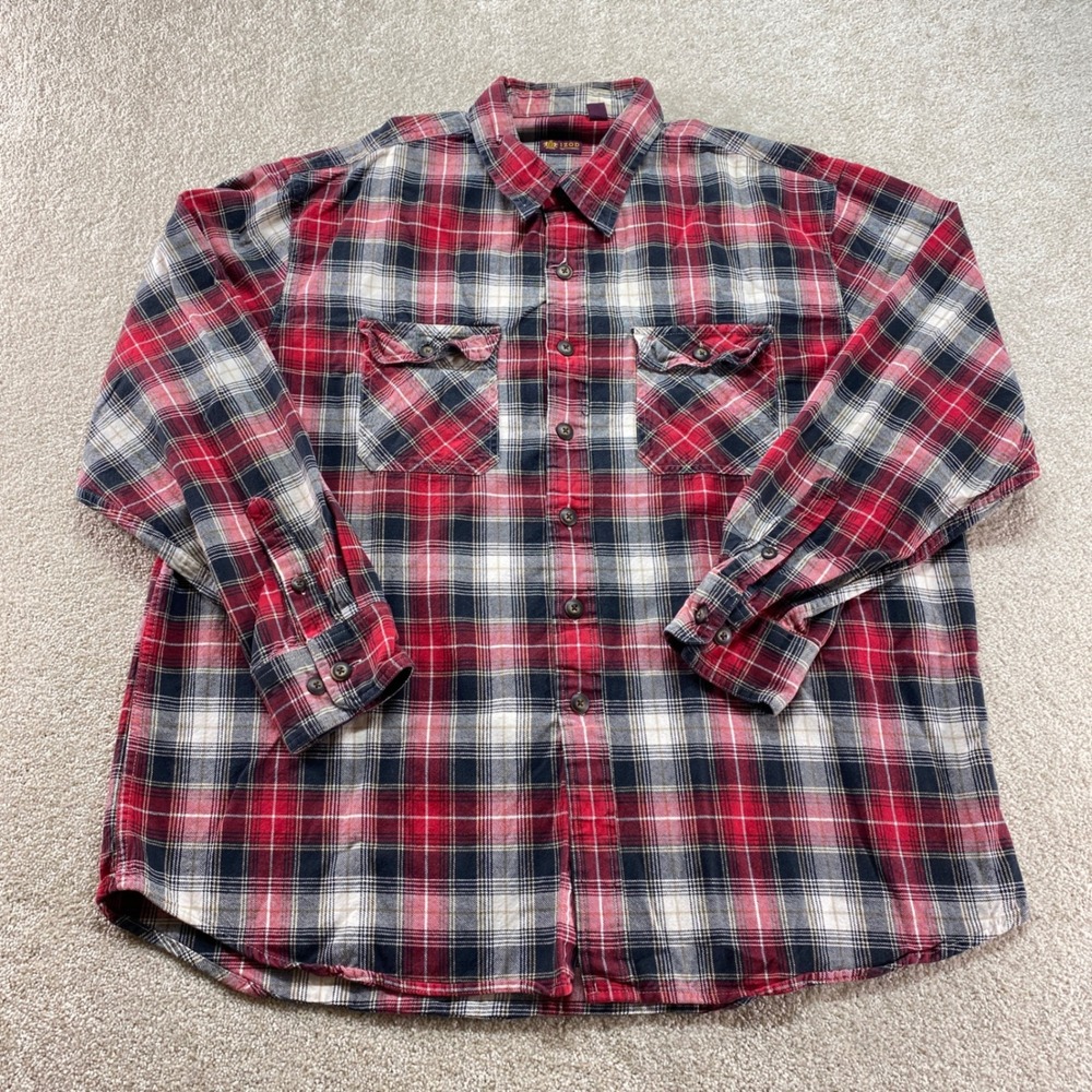 IZOD Shirt Mens XL Red Black Plaid Flannel Button Up Long Sleeve Cotton
